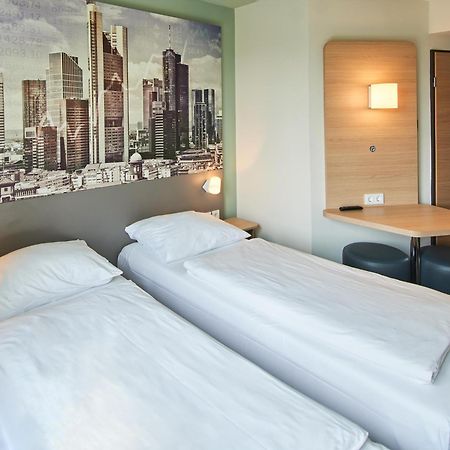 B&B Hotel Frankfurt-West Eschborn Dış mekan fotoğraf