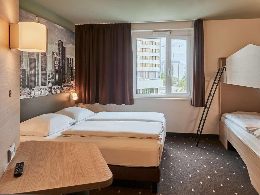 B&B Hotel Frankfurt-West Eschborn Oda fotoğraf